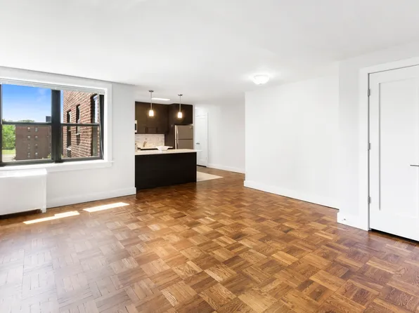 Harbor House, 3 Davenport Ave, New Rochelle, NY 10805