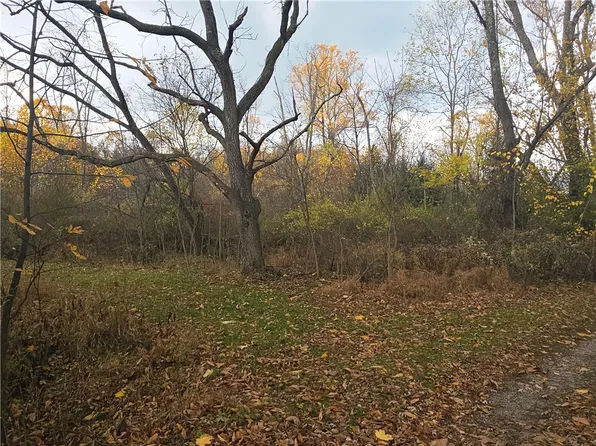 0 White School Rd, Greensburg, PA 15601