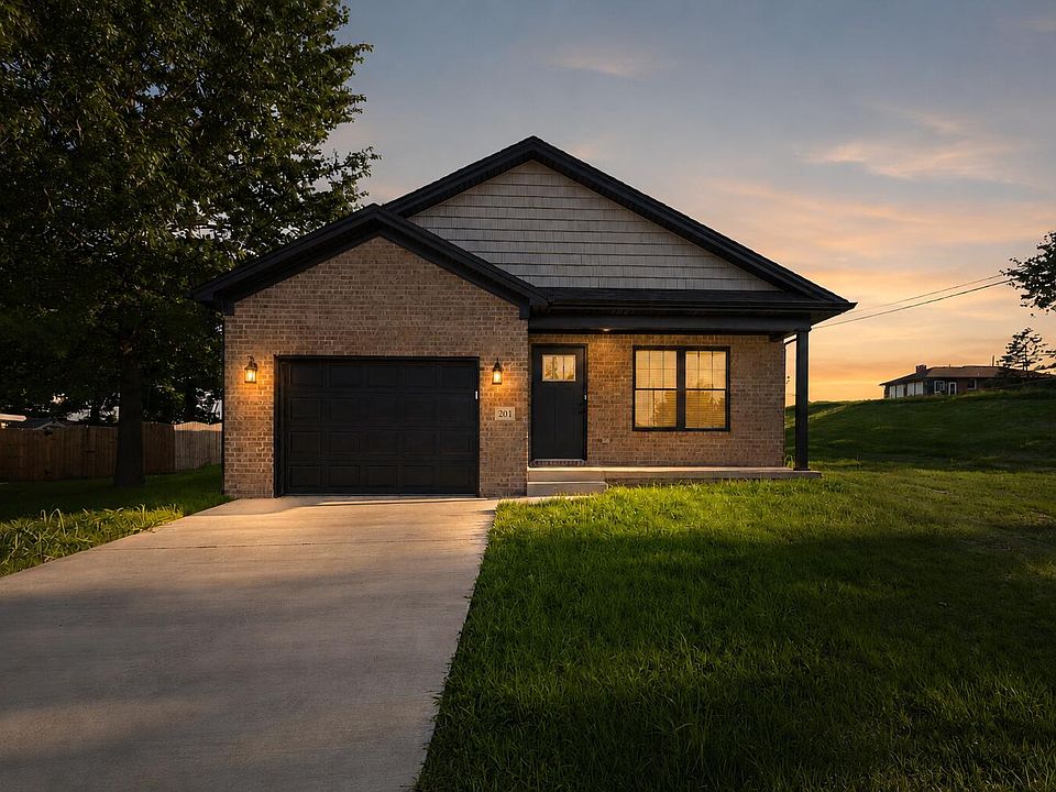 1st image of 201 Overland Dr