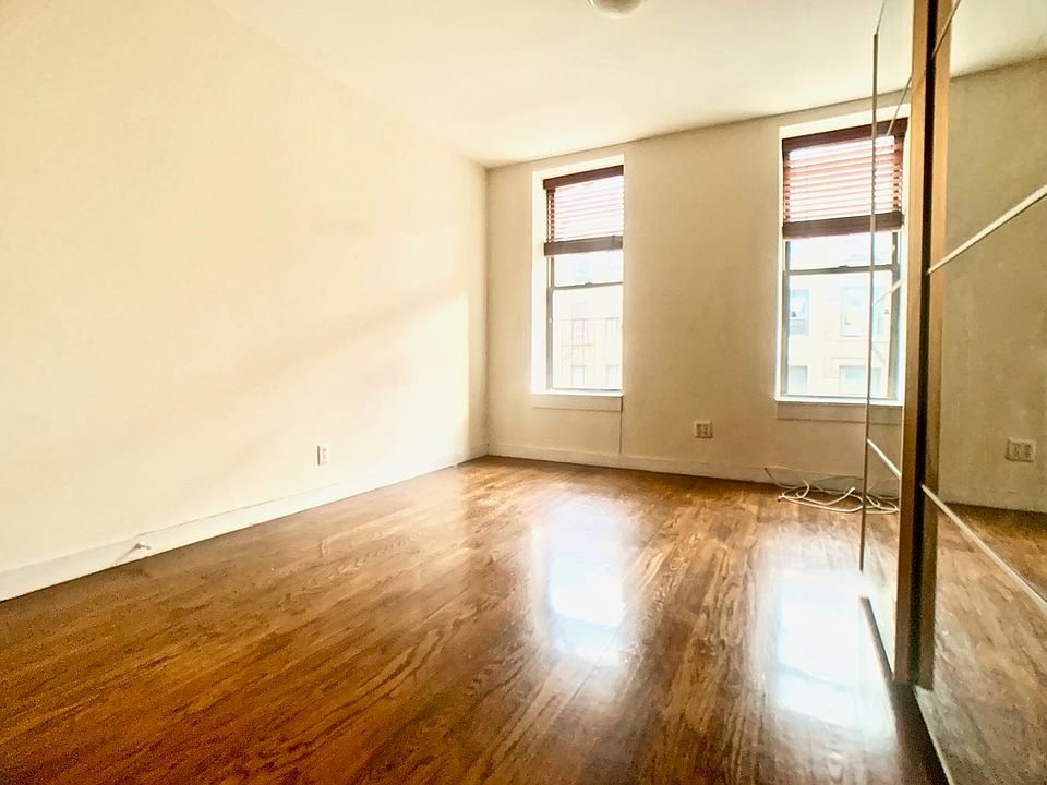 1st image of 245 W 115th St #9A