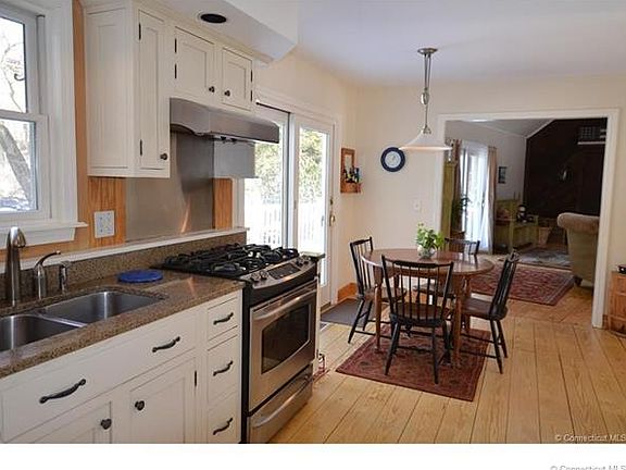 Kitchen looking toward Fami...