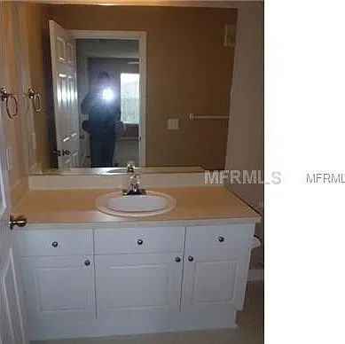 18001 Richmond Place Dr #1224 — Photo 3