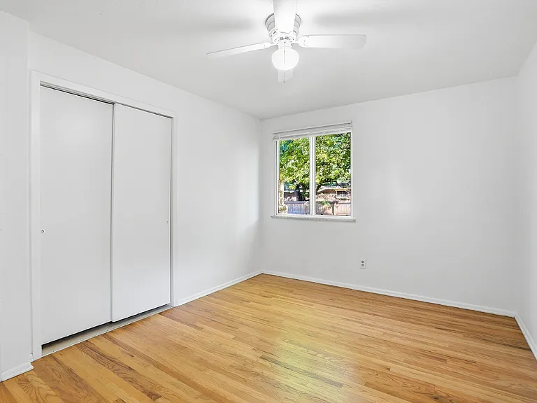 3260 E Maplewood Ave — Photo 23