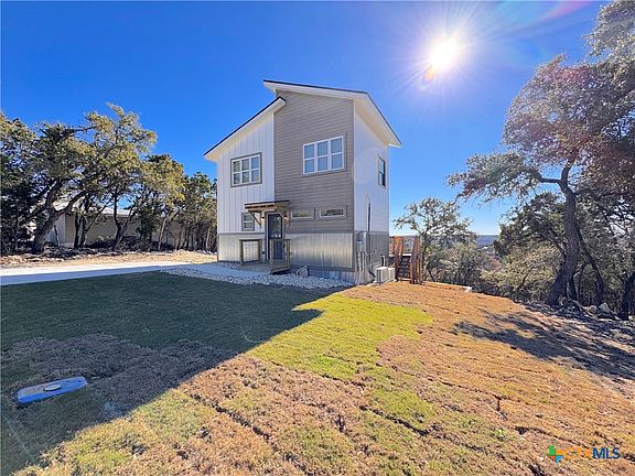5th image of 606 Stenen Dr
