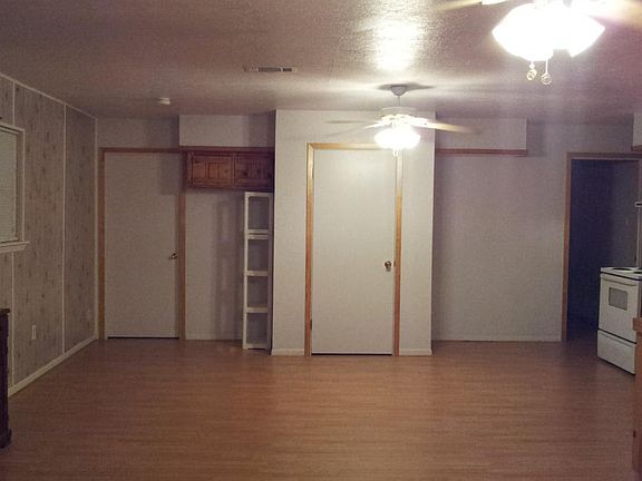 2nd image of 336 Stevens Ln