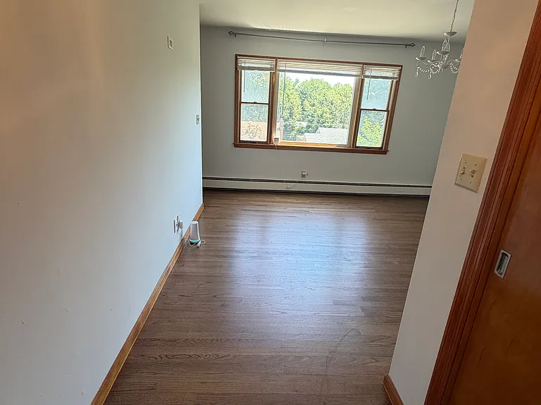 219 Old Mamaroneck Rd — Photo 3
