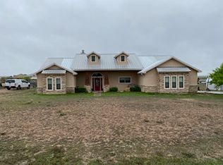 481 Dos Amigos Dr, Del Rio, TX 78840