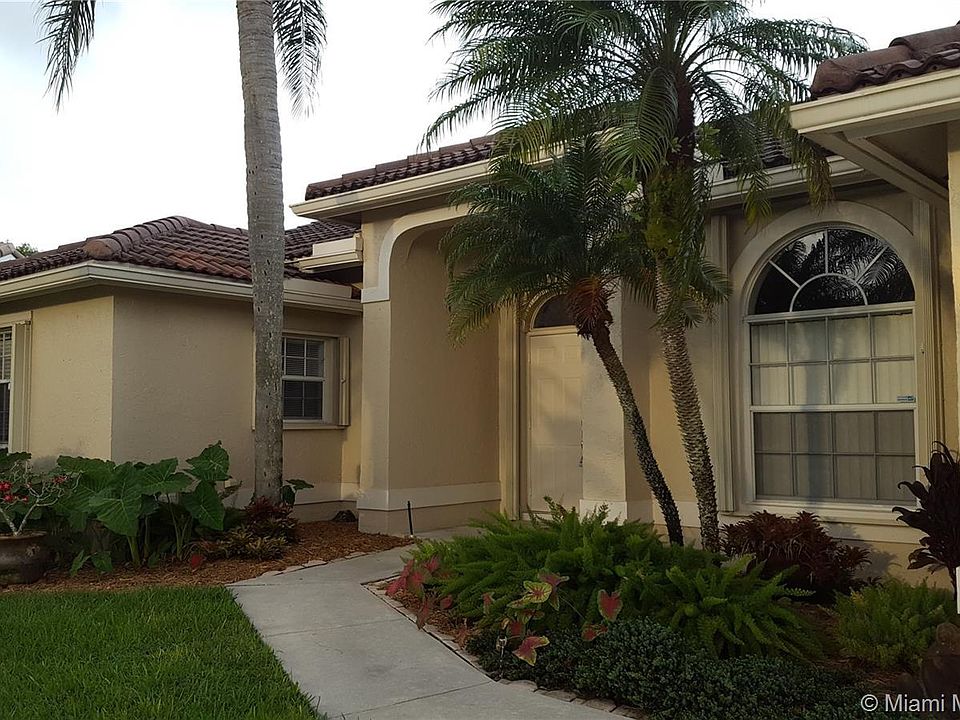 1st image of 1456 SW 98th Ln