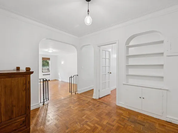 57 Park Terrace West image 1 of 16