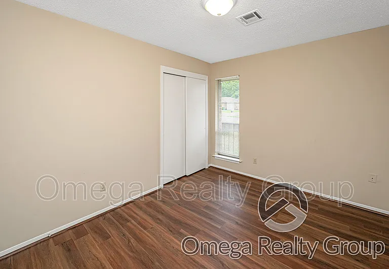 4078 Strathmore Dr — Photo 25