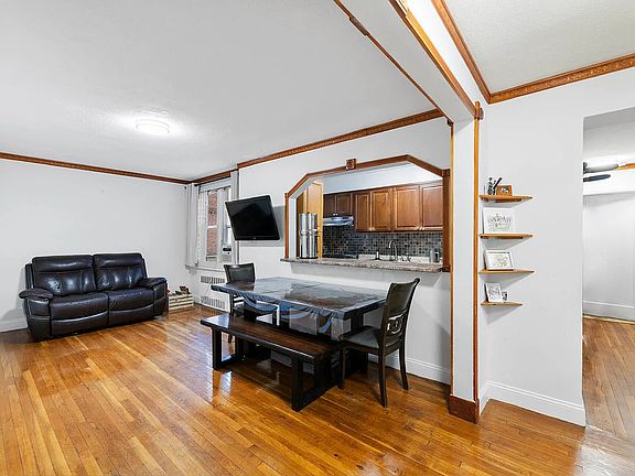 2nd image of 3538 75th St APT 1B