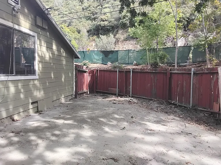 Lytle Creek Rd — Photo 13