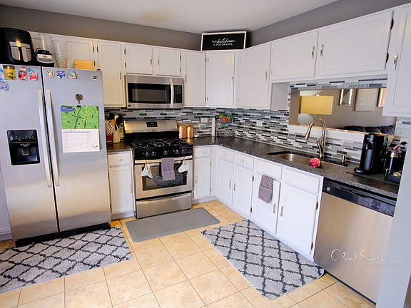 5th image of 2608 N Augusta Dr