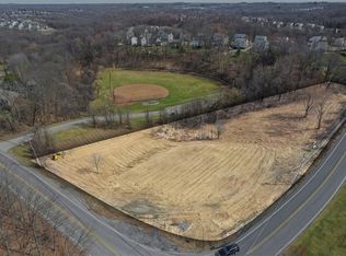 1 Spring Run Road Ext, Coraopolis, PA 15108