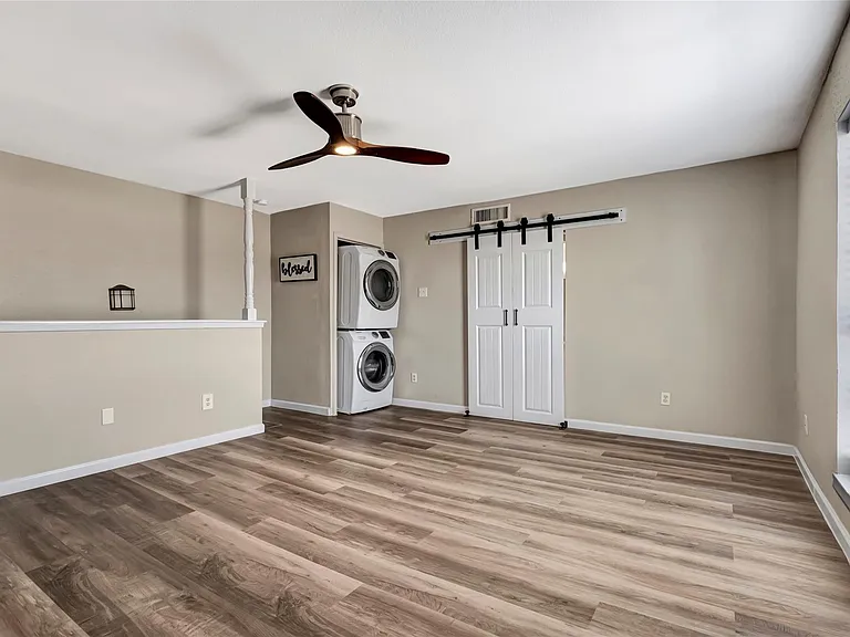 10912 Gulf Fwy #85 — Photo 19