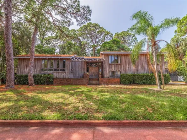 1320 Coral Way S, Saint Petersburg, FL 33705