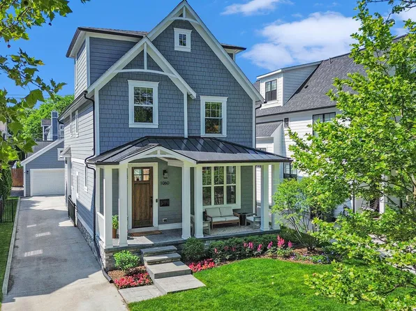 1060 Smith Ave, Birmingham, MI 48009