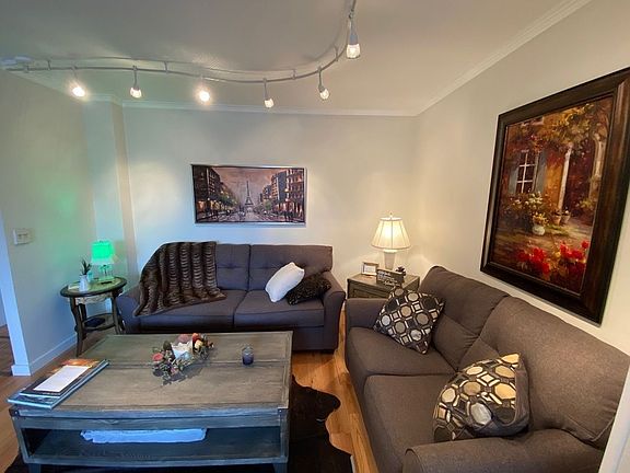 3rd image of 351 E 57th St #12G