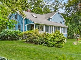 11 Chestnut St, Stow, MA 01775