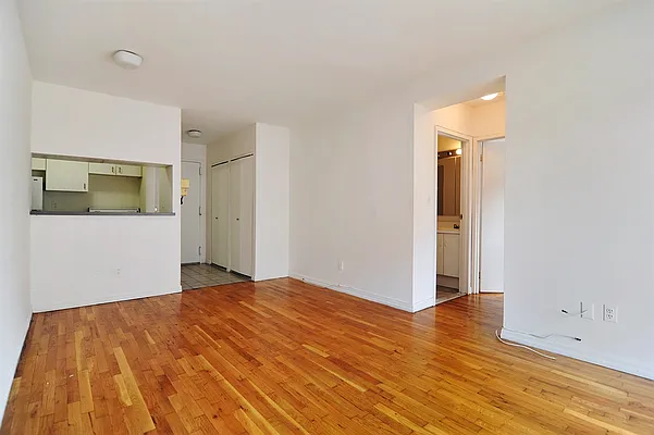 Sold by Citi Habitats | media 2