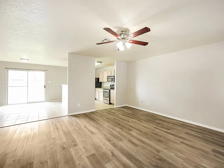 4943 Mesa Bonita — Photo 5