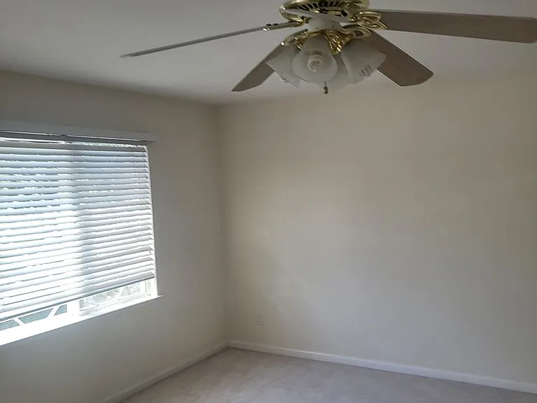 5049 Pine Lake Ct — Photo 42