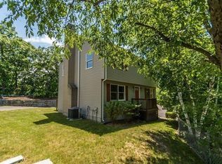 40 Philips Ter, Waltham, MA 02453