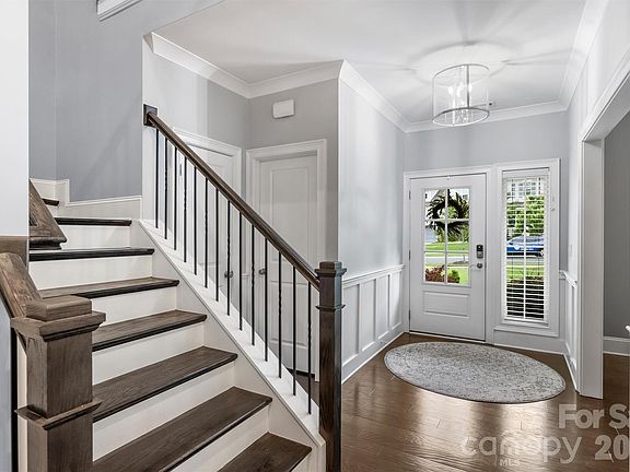 4th image of 2625 Rea Pond Ct