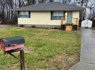 9205 Sissonne Dr, Fairdale, KY