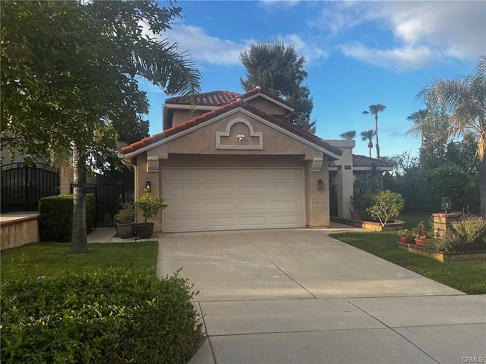 2nd image of 10951 Santa Clara Ct