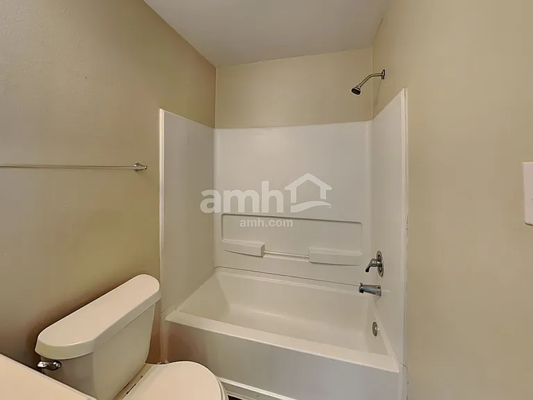 4411 Thistle Pond Ct — Photo 16