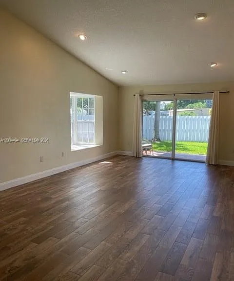 11160 SW 11th Pl #11160 — Photo 4