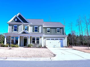 1136 Knotty Oaks Dr, Apex, NC 27523