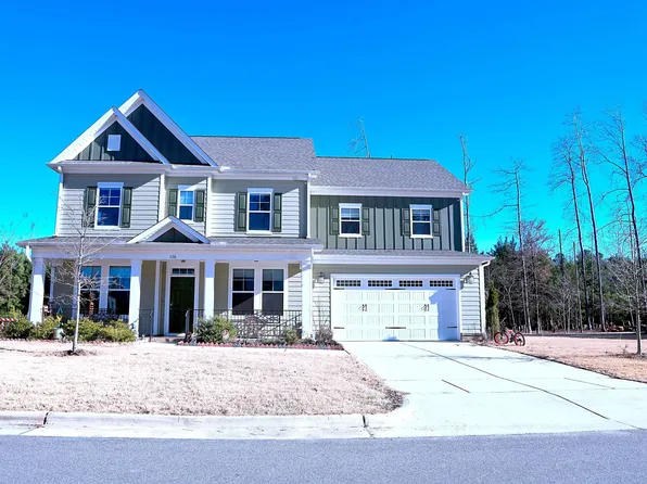 1136 Knotty Oaks Dr, Apex, NC 27523