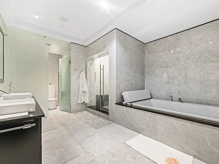 9703 Collins Ave #Penthouse 00 — Photo 16