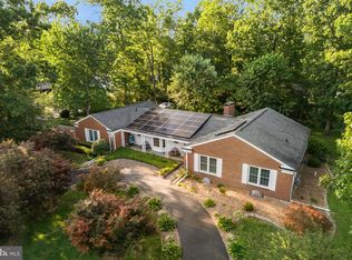 2432 Buttonwood Dr, Vineland, NJ