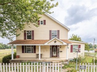 135 Broadway St, Connellsville, PA 15425