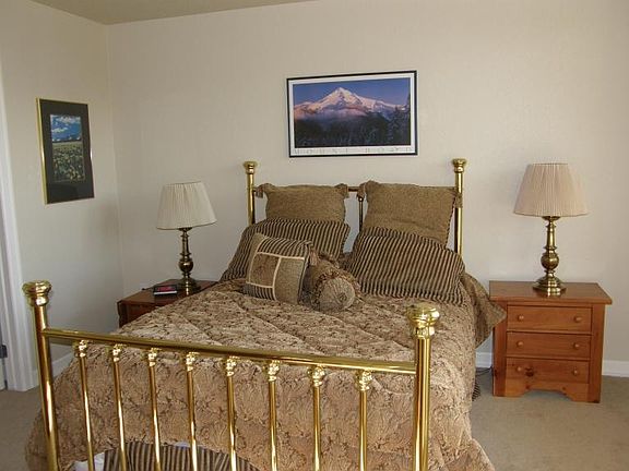 5th image of 2200 S University Blvd APT 316