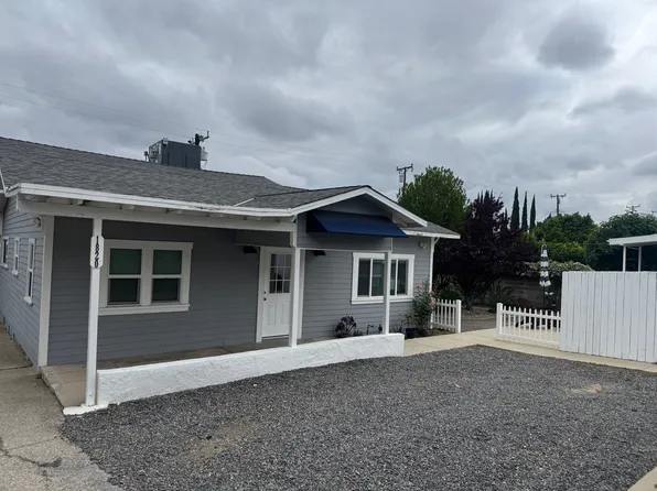 1820 E Woodbury Rd, Pasadena, CA 91104