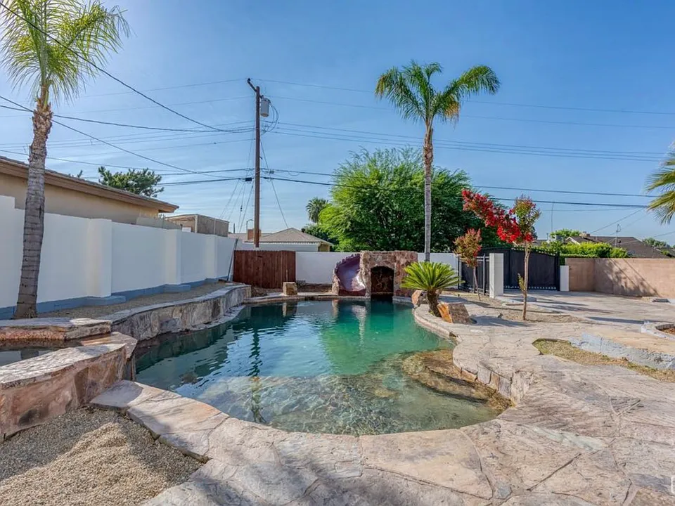 31 Panorama Dr
