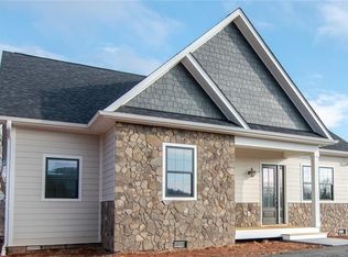 64 Dogwood Valley, Sparta, NC 28675