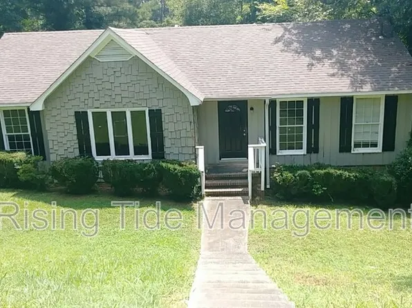 103 Fox Hill Ct NW, Birmingham, AL 35215