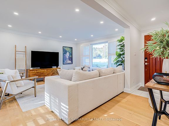 4th image of 1316 Kipling Ave