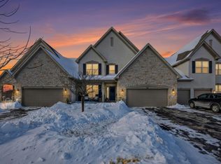 6704 Knoll View Ct, Powell, OH 43065