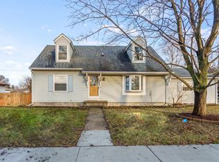 895 Saint Lawrence St, Marysville, MI