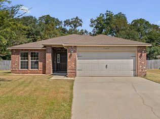 5609 Price Plantation Rd, Baker, FL 32531