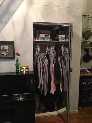 Rented by Realty Nerd | media 50