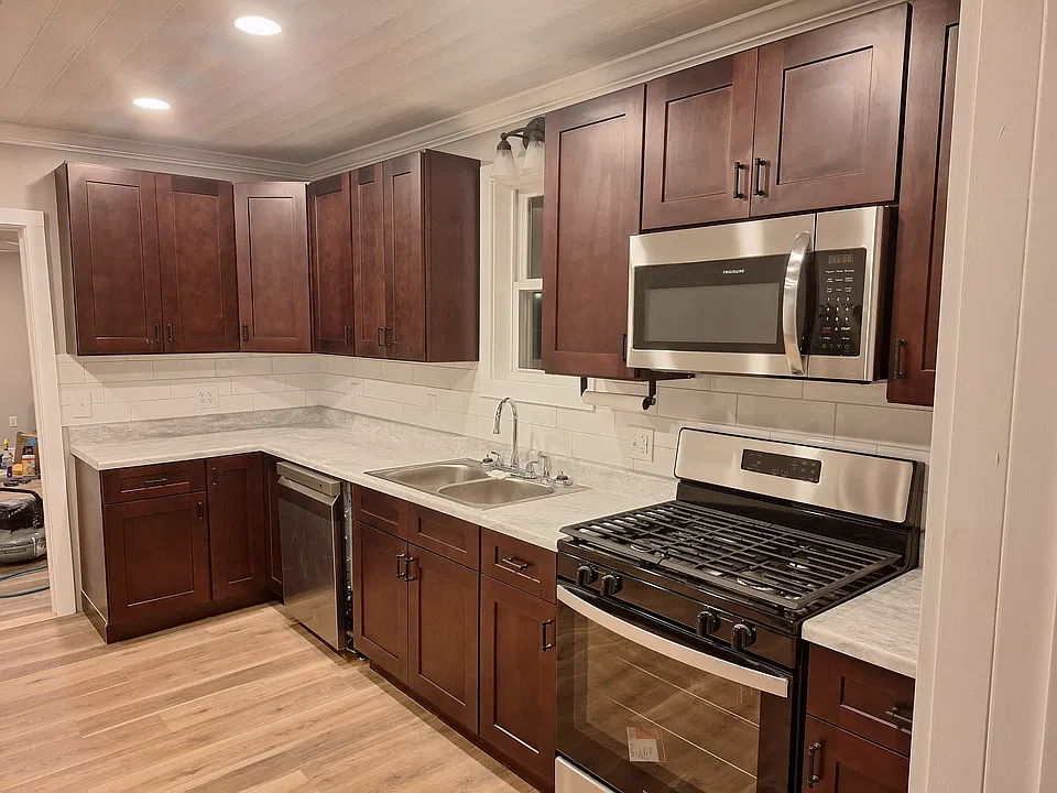 367 S Division St #1