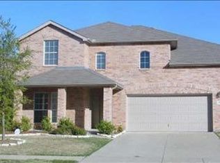 1041 Grimes Dr, Forney, TX 75126