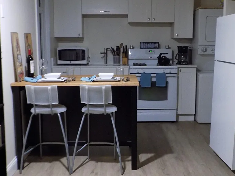 1215 N Marion Ct #1F — Photo 10